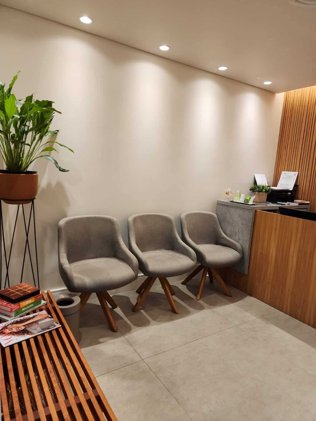 Consultório de otorrinolaringologia Otorrino Dr. Édio Cavallaro Otorrinolaringologista Copacabana