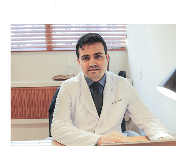 OTORRINOLARINGOLOGISTA Dr. Édio Cavallaro Otorrinolaringologia Otorrino Copacabana Rio de Janeiro RJ